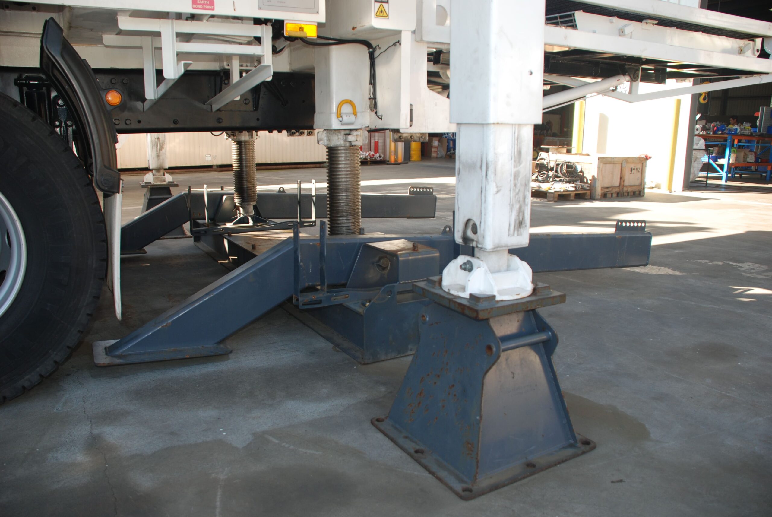 Grillage Beams & Jack Stands